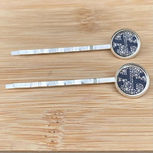 Upcycled/Repurposed Gucci Blue Monogram Bobby Pins/Hairclips. Designer Luxury - Picture 3 of 7